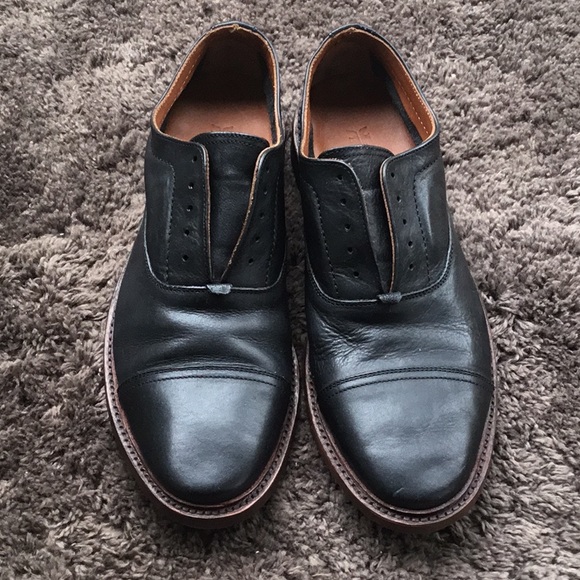 FRYE shoes, brand new - Picture 4 of 11